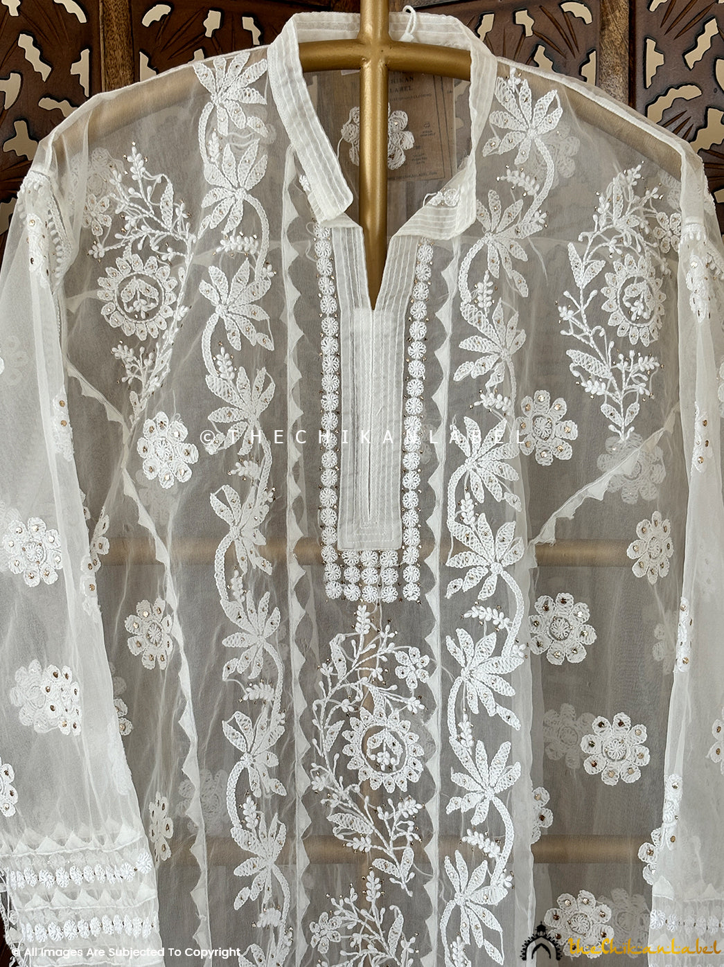 White Avya Organza Chikankari Kurta