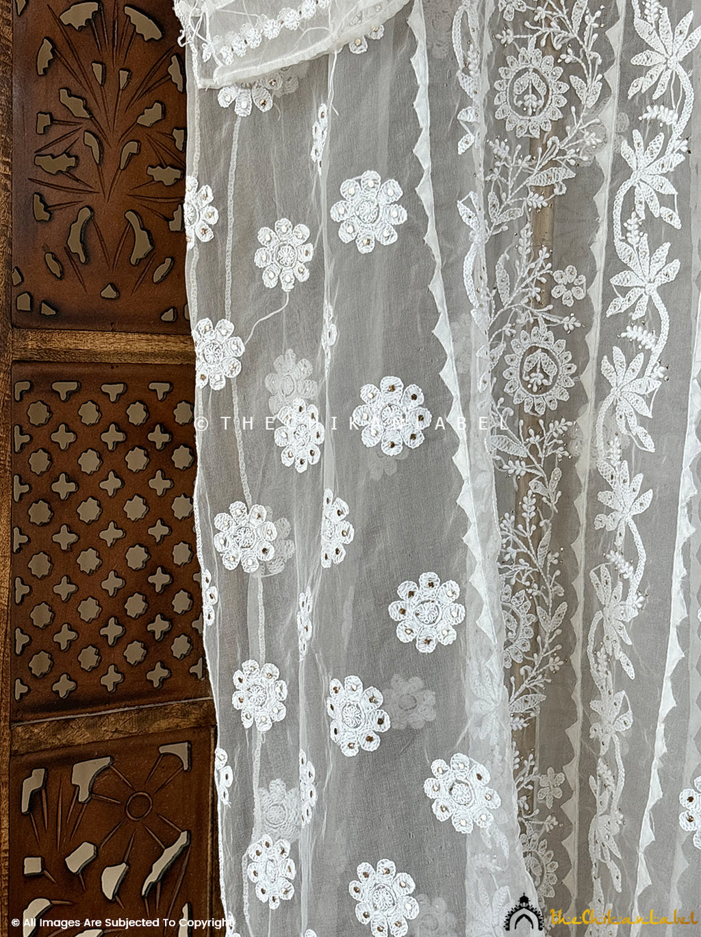 White Avya Organza Chikankari Kurta
