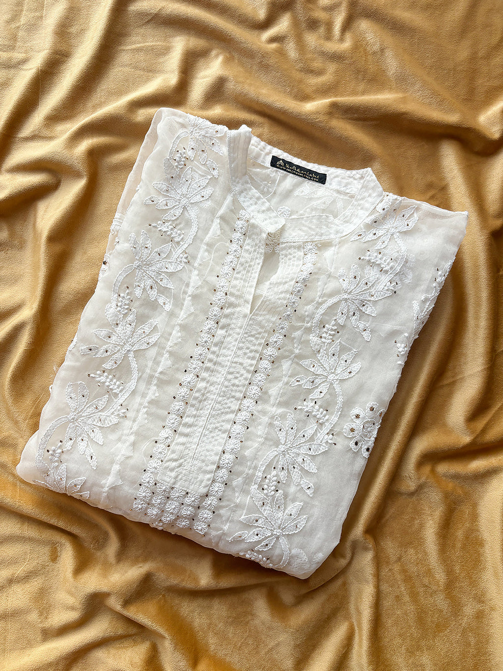 White Avya Organza Chikankari Kurta