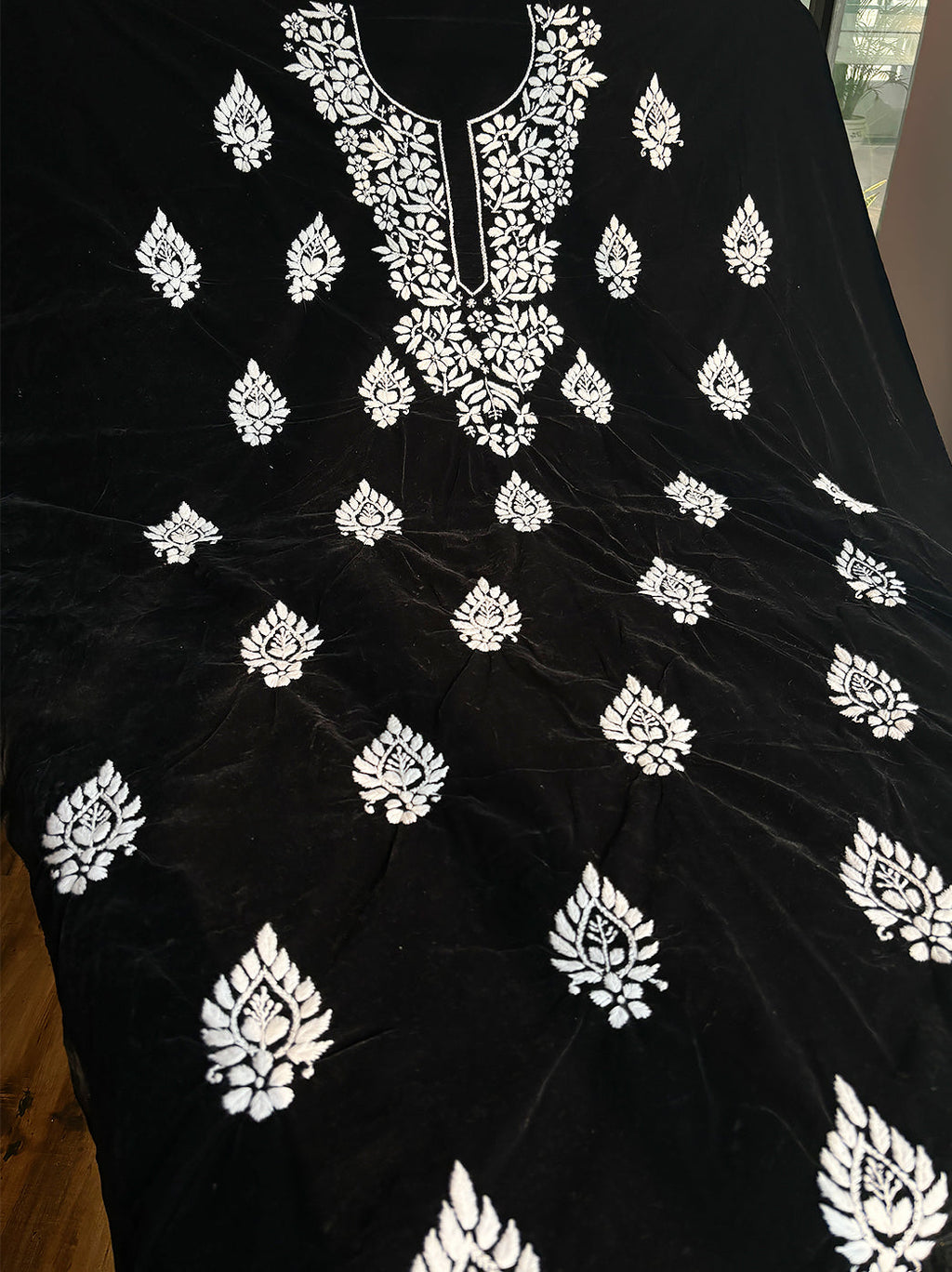Black Vaanya Velvet Chikankari Kurta Set