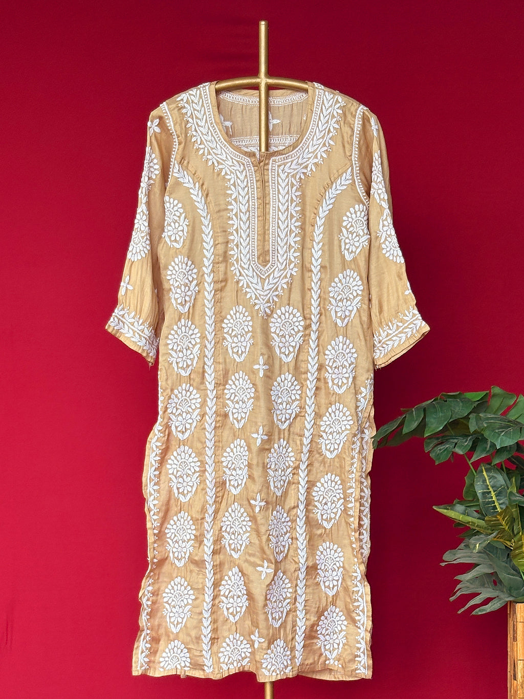 Wareeha Chikankari Kurta - Beige