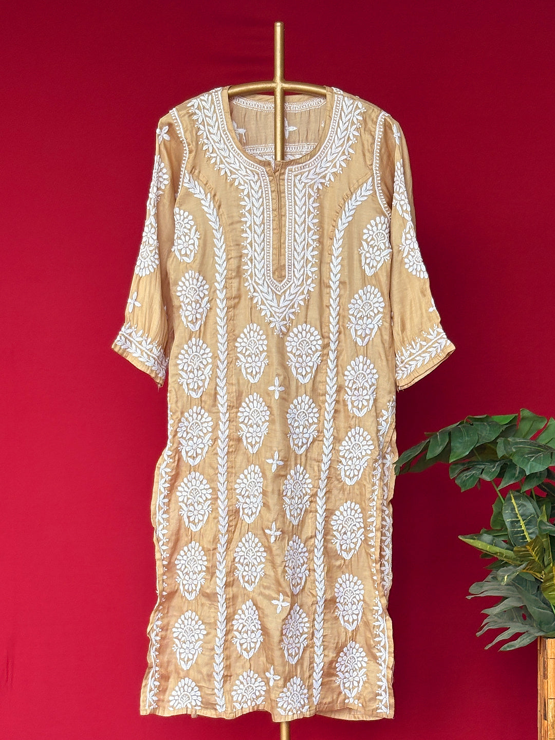 Wareeha Chikankari Kurta - Beige