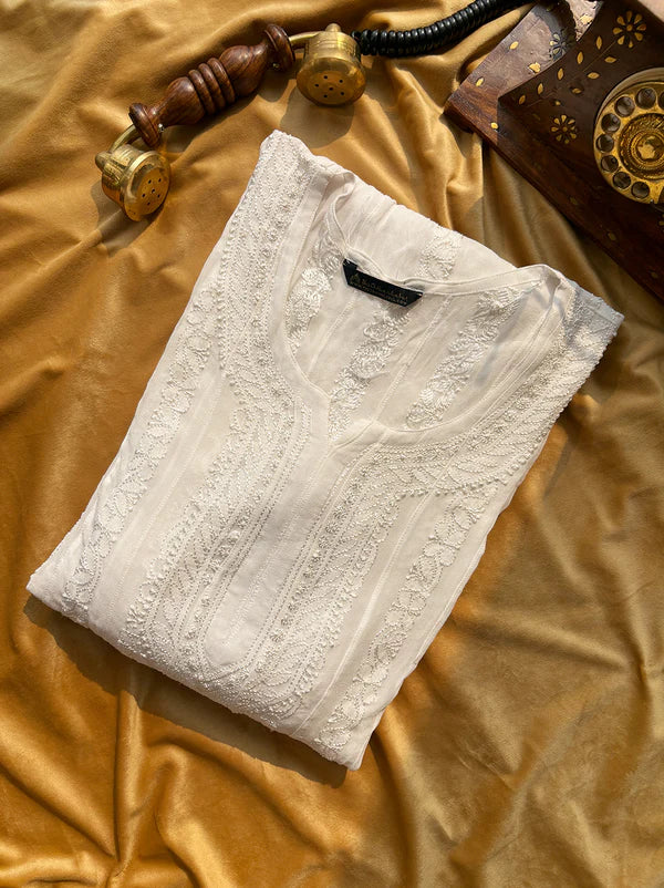 Hana Chikankari Anarkali - White