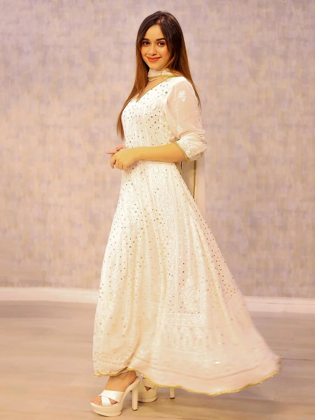 Jannat Zubair wearing a white chikankari anarkali from a Chikanlabel Luxe