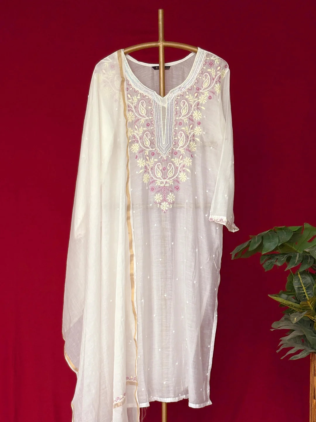 White Mul Chanderi Chikankari Straight Kurta With Dupatta