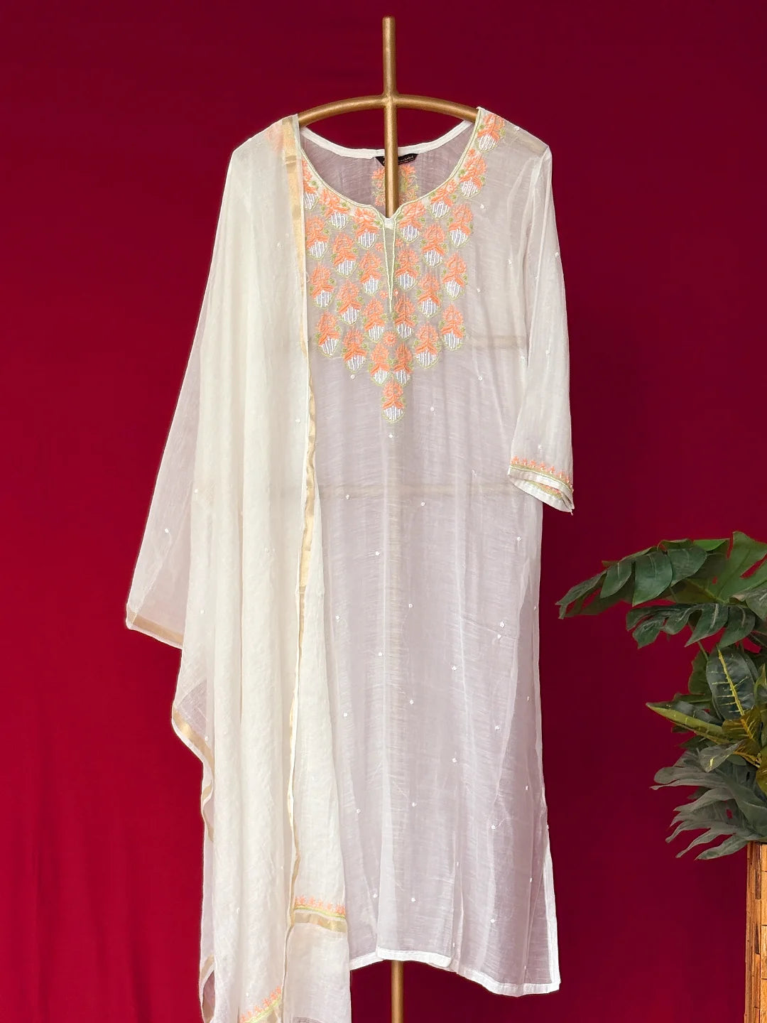 White Mul Chanderi Chikankari Straight Kurta With Dupatta
