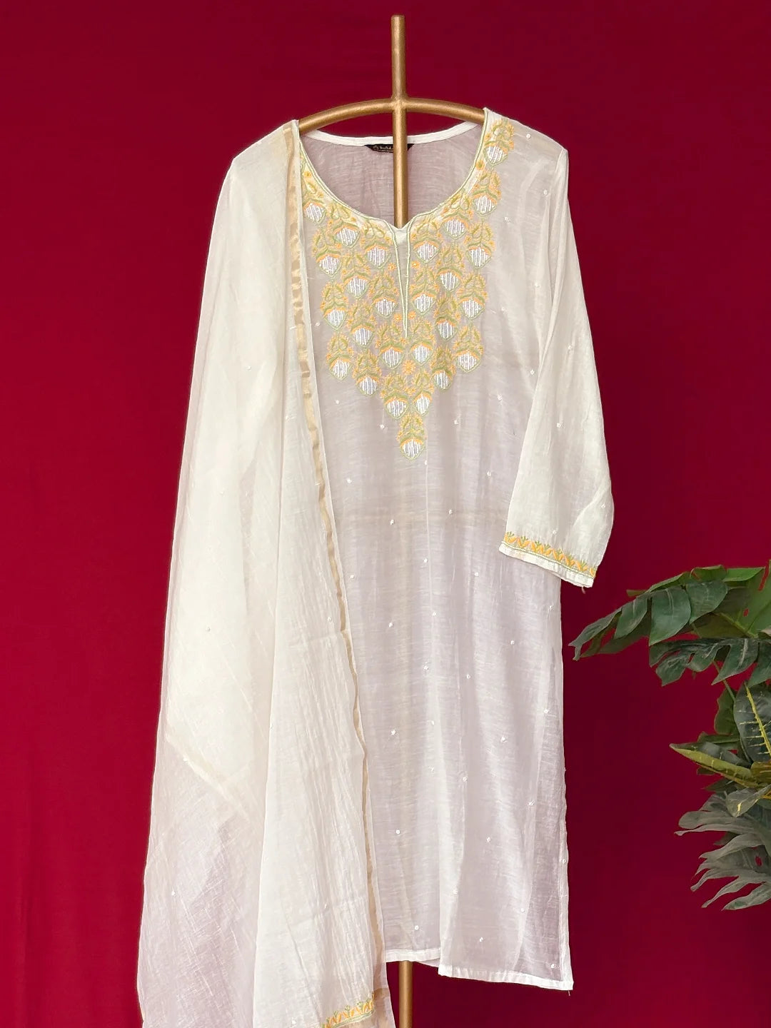 White Mul Chanderi Chikankari Straight Kurta With Dupatta