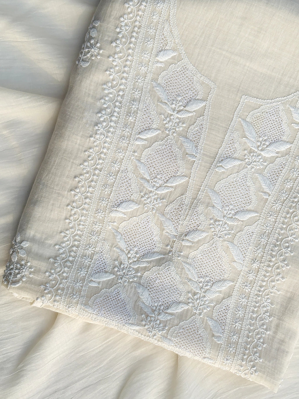Parisha Mul Chanderi Chikankari Kurti Piece with Dupatta - White