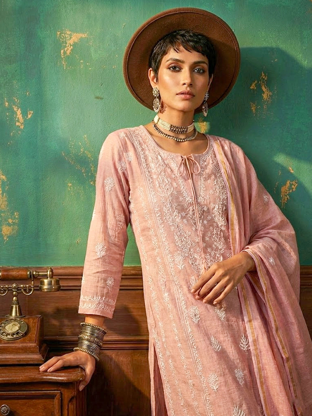 Roomi Chikankari Kurta - Peach