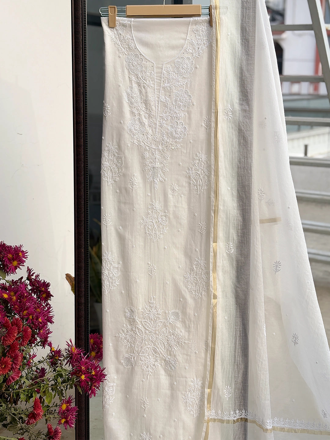 Ravya Mul Chanderi Chikankari Kurti Piece with Dupatta - White