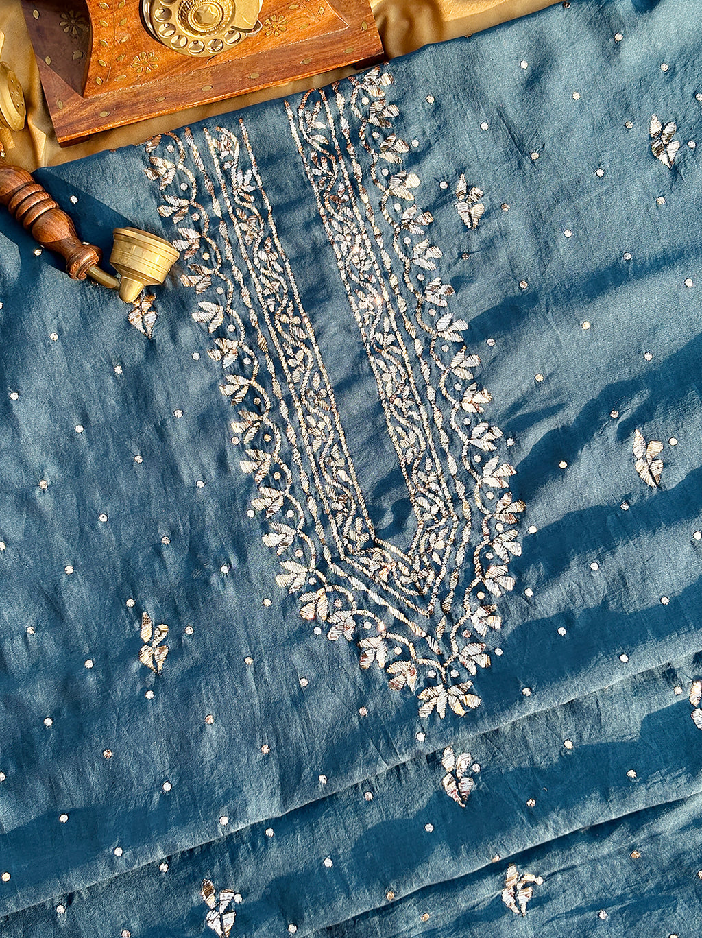 Sarth Chanderi Unstitched Chikankari Men's Kurta - Blue
