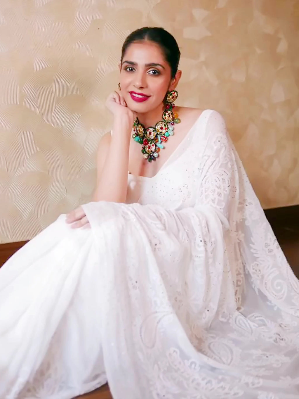 White Heer Viscose Chikankari Embroidered Saree