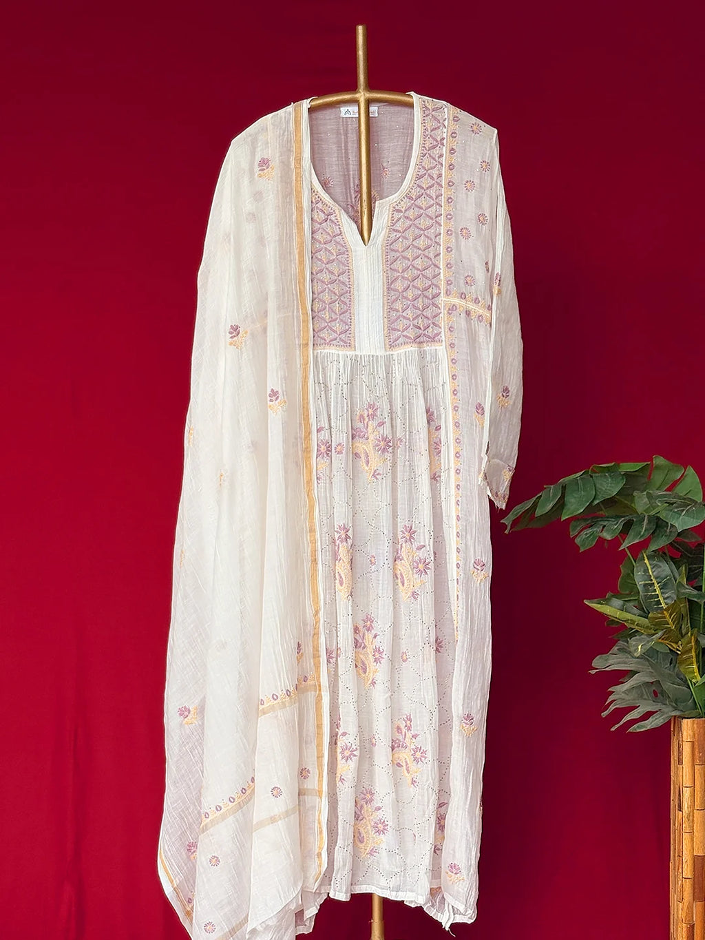 White Mul Chanderi Chikankari Straight Kurta With Dupatta