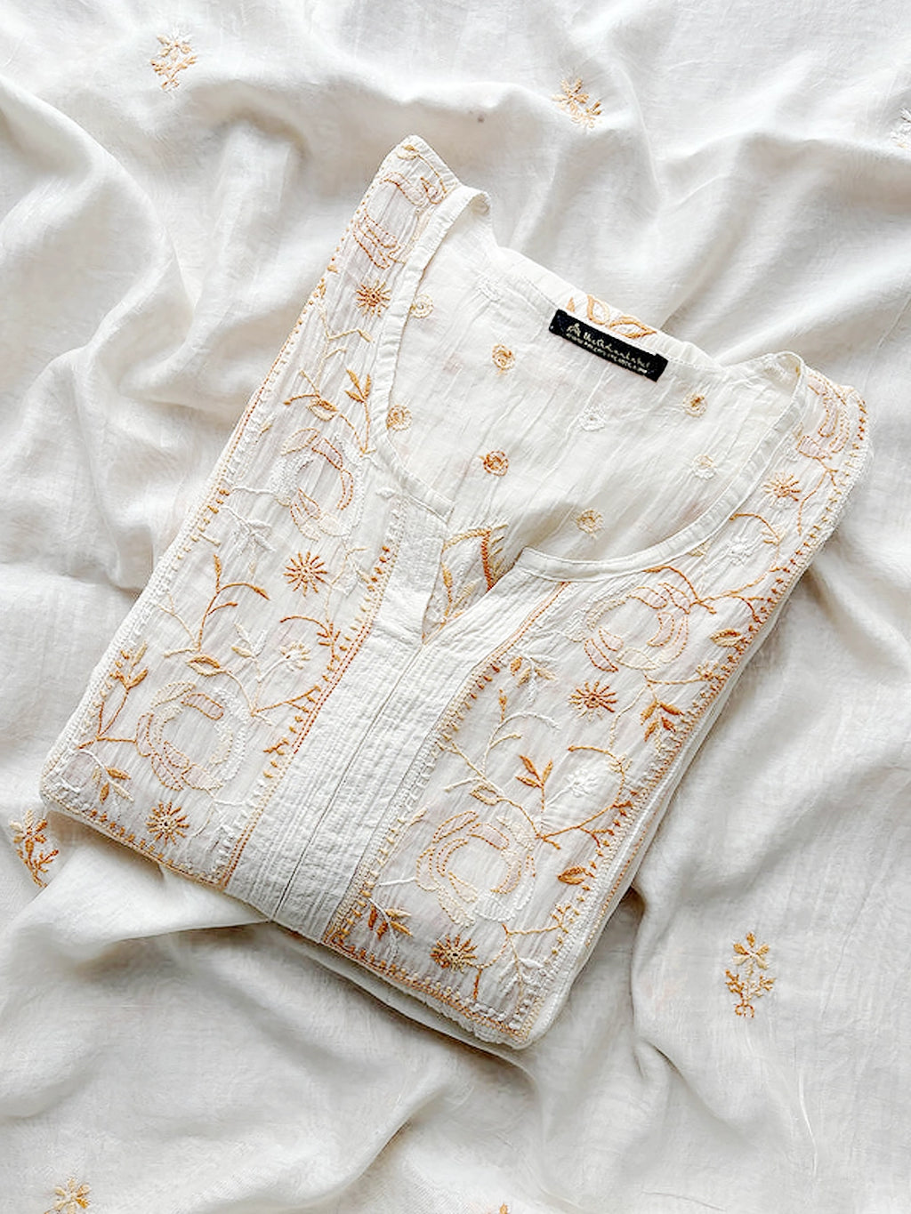 White Mul Chanderi Chikankari Kurta