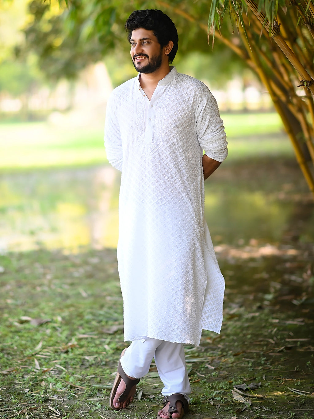 White Shaan Viscose Chikankari Mens Kurta Set
