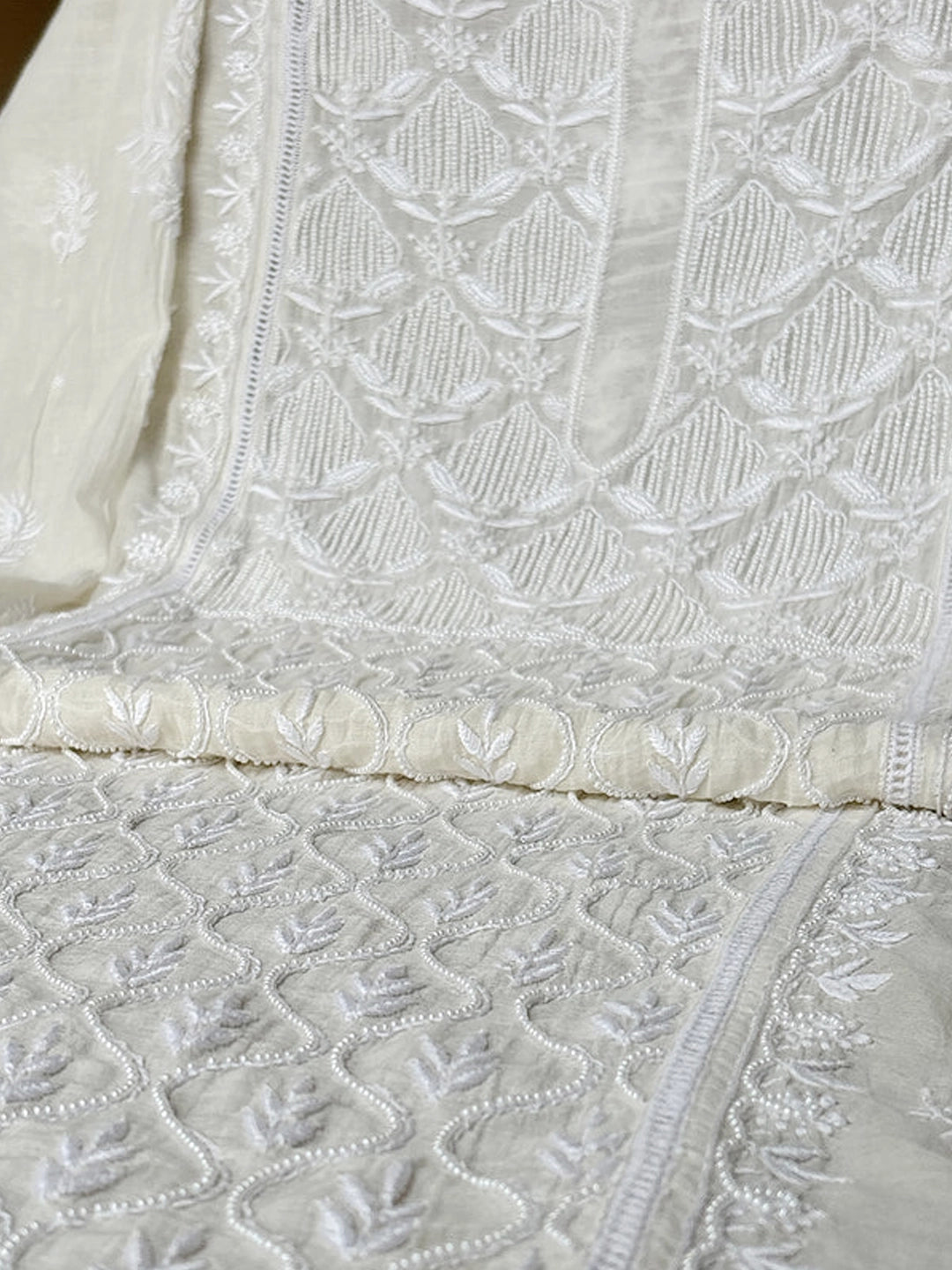 White Vamsee Mul Chanderi Chikankari Un-stitched Kurti Piece with Dupatta