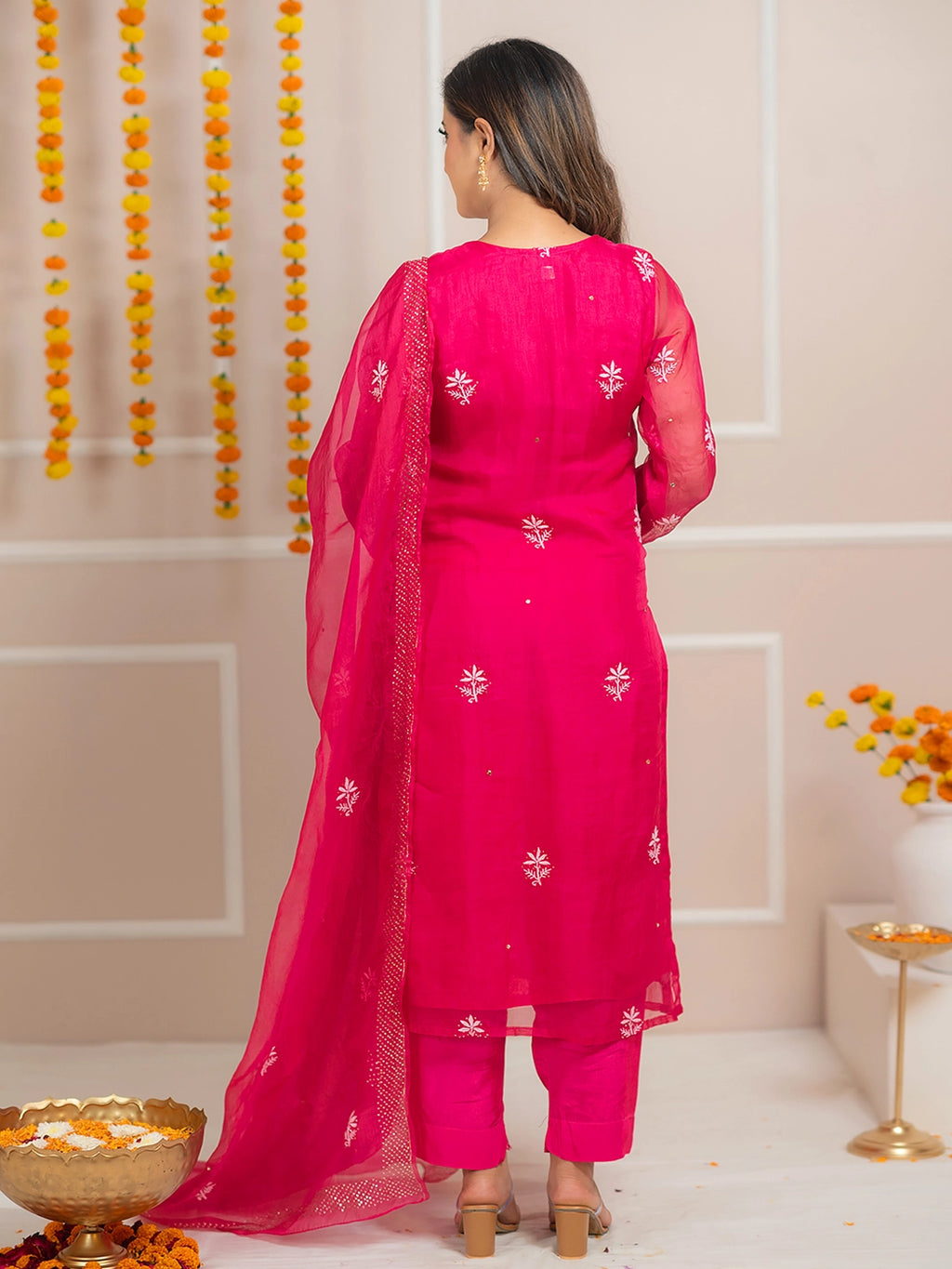 Hot Pink Zariyaan Organza Chikankari Kurta Set